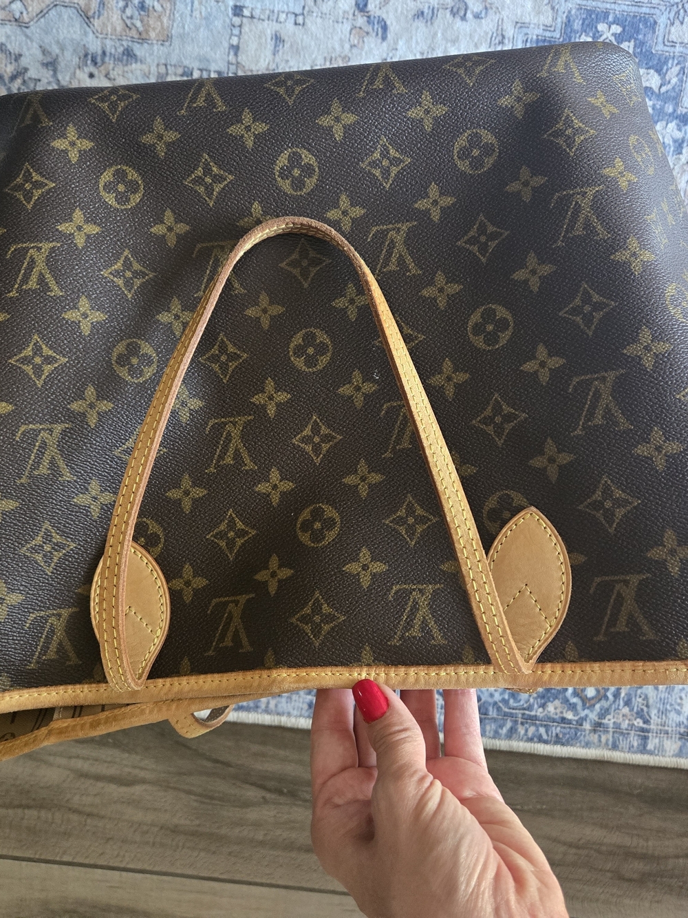 Louis Vuitton Brown Monogram Neverfull Tote - Picture 9 of 17